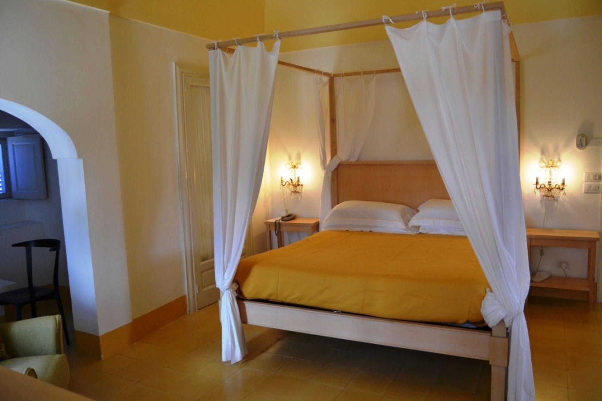 Relais Masseria Villa Cenci Cisternino Exteriör bild